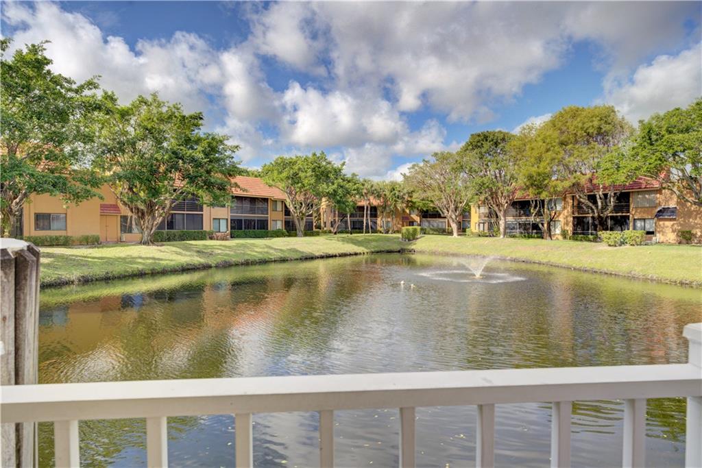 11210 Green Lake Dr Unit: 101