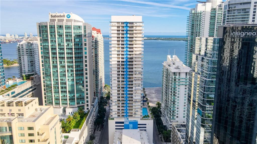 1200 Brickell Bay Dr Unit: 2202