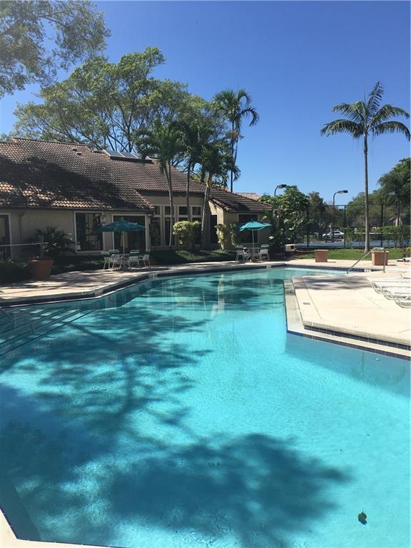 4221 W Mcnab Rd Unit: 32