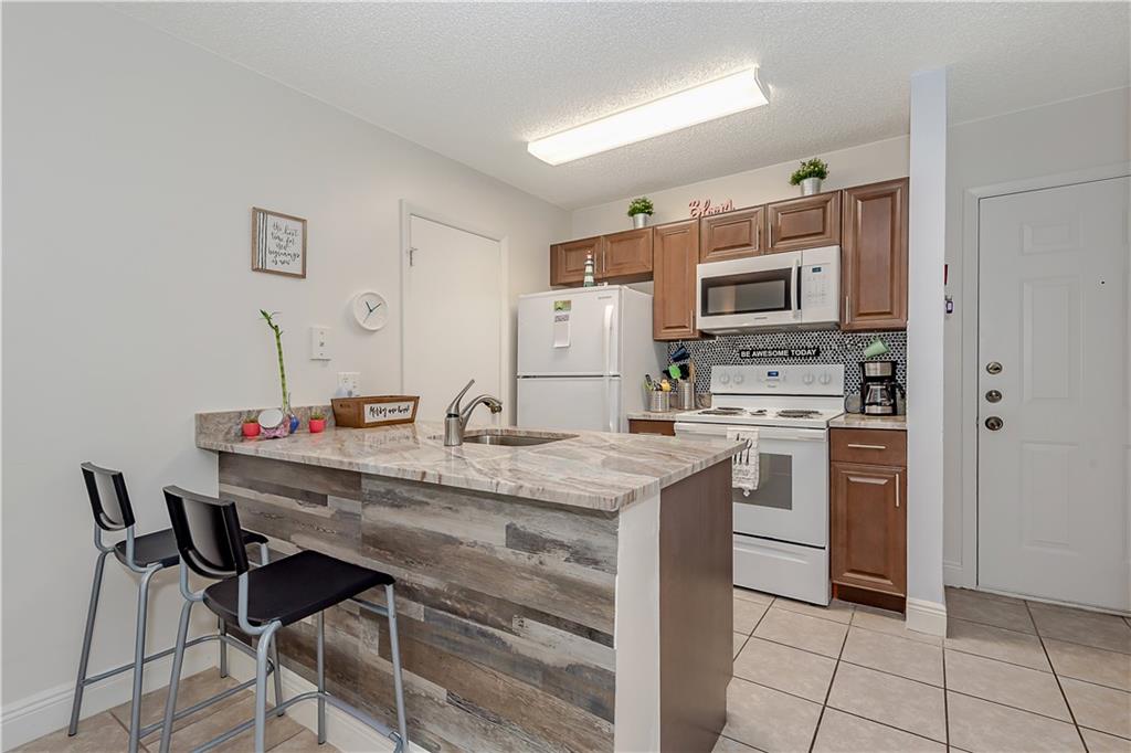 4221 W Mcnab Rd Unit: 32