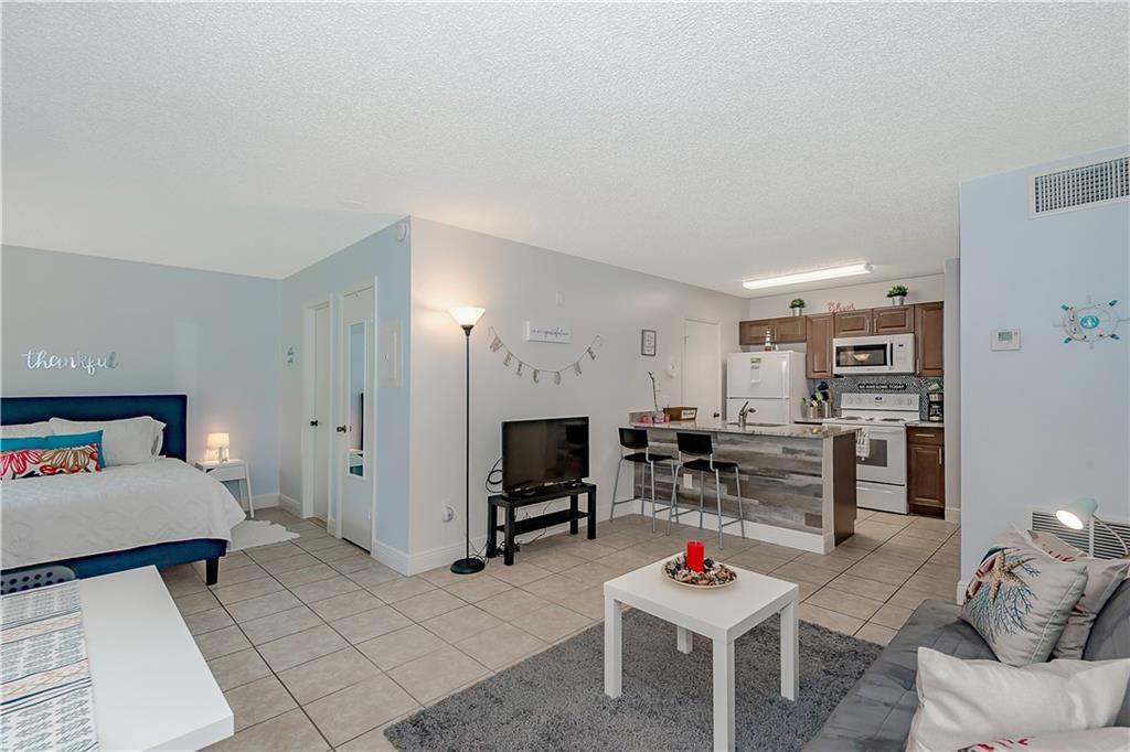 4221 W Mcnab Rd Unit: 32