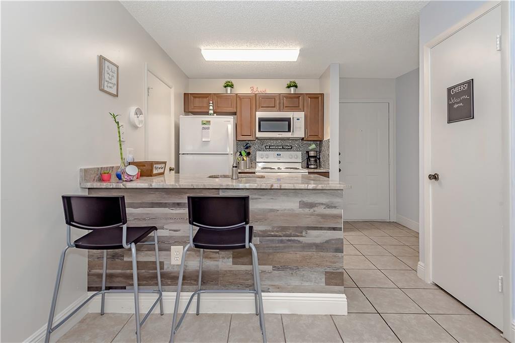 4221 W Mcnab Rd Unit: 32