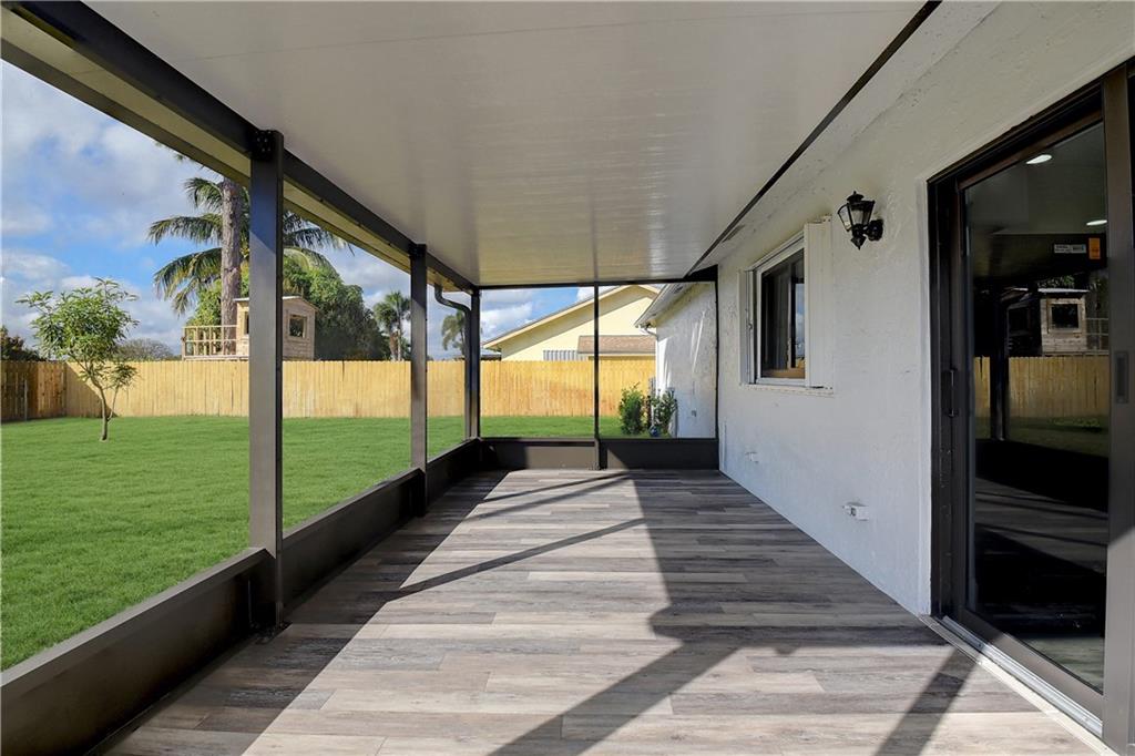 9555 Burlington Pl