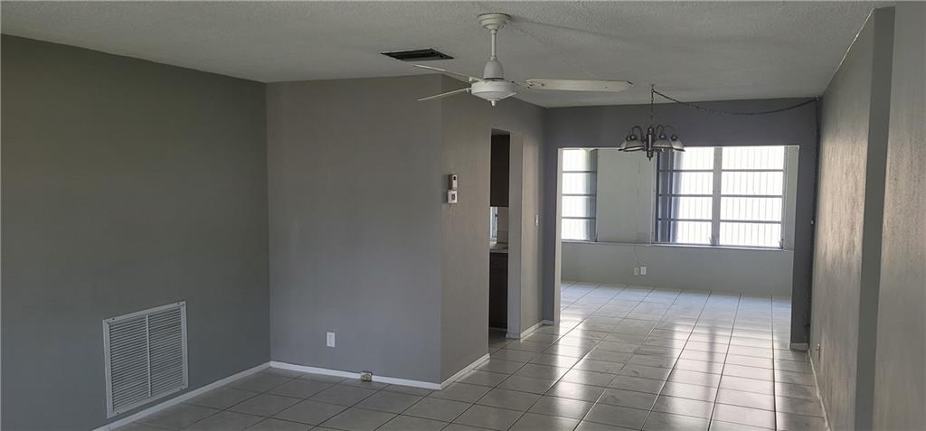 2703 NW 55th St