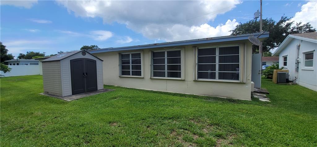2703 NW 55th St