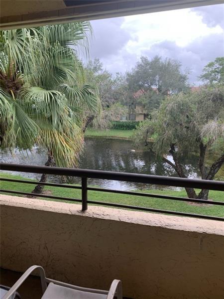 701 LYONS RD Unit: 13206