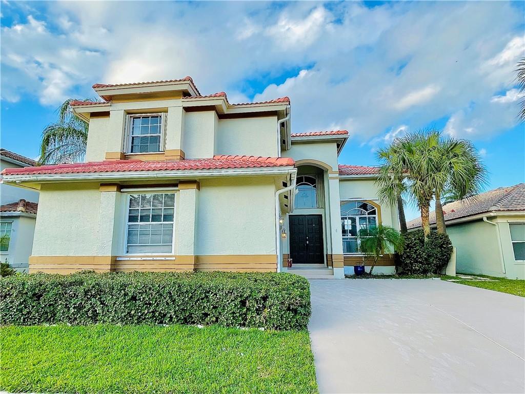 11041 Harbour Springs Cir