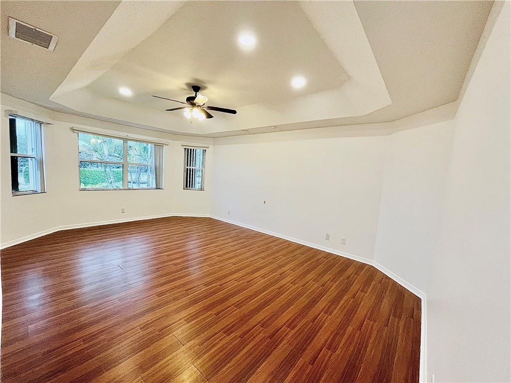 11041 Harbour Springs Cir