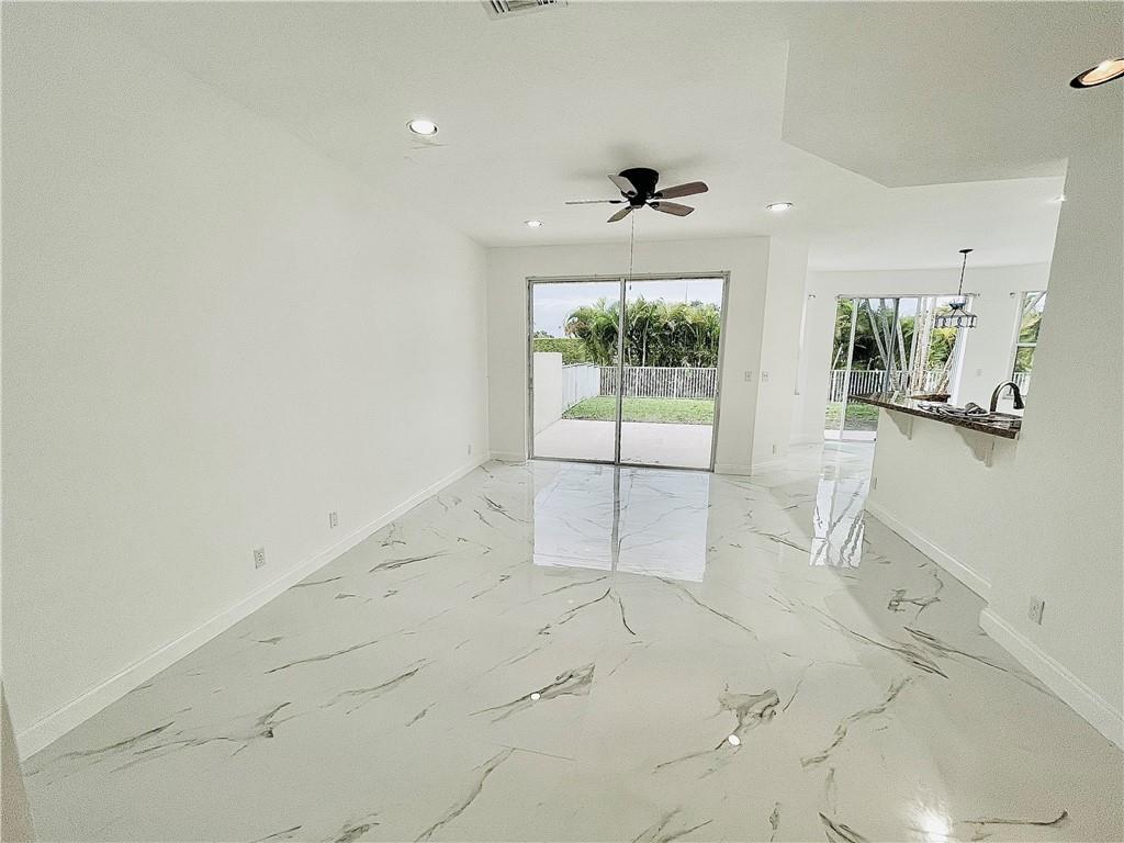 11041 Harbour Springs Cir