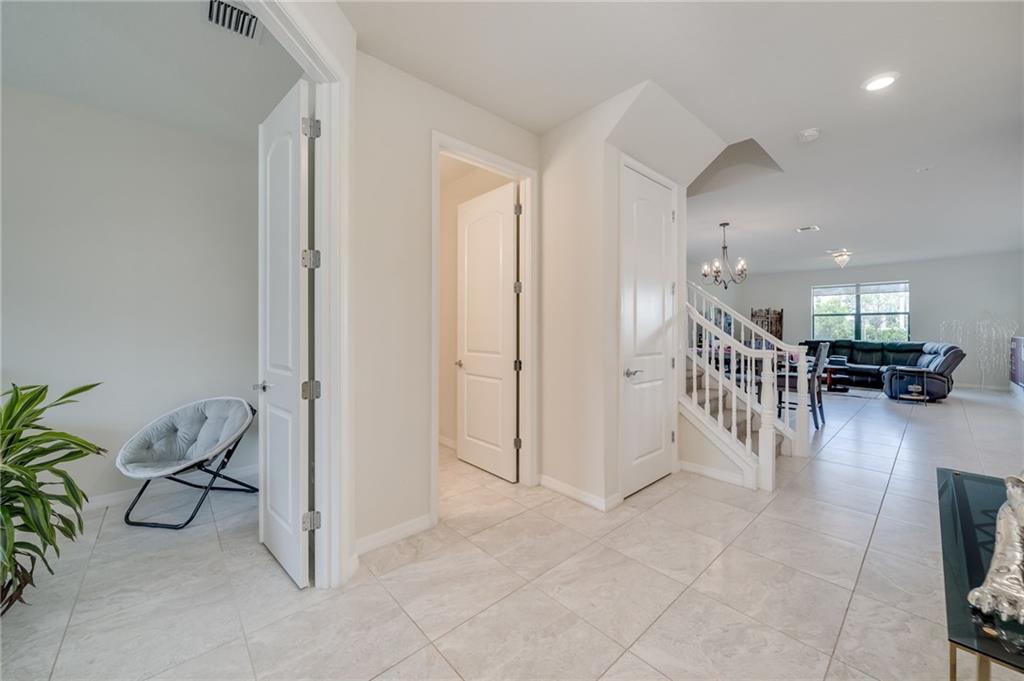 8244 Hanoverian Dr