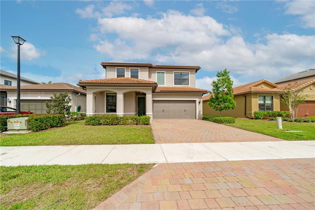 8244 Hanoverian Dr