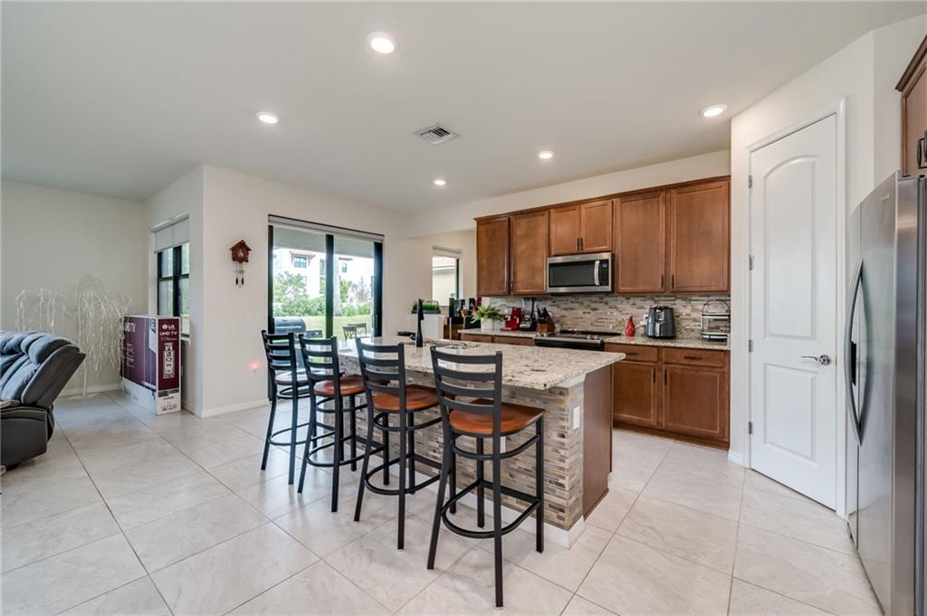 8244 Hanoverian Dr