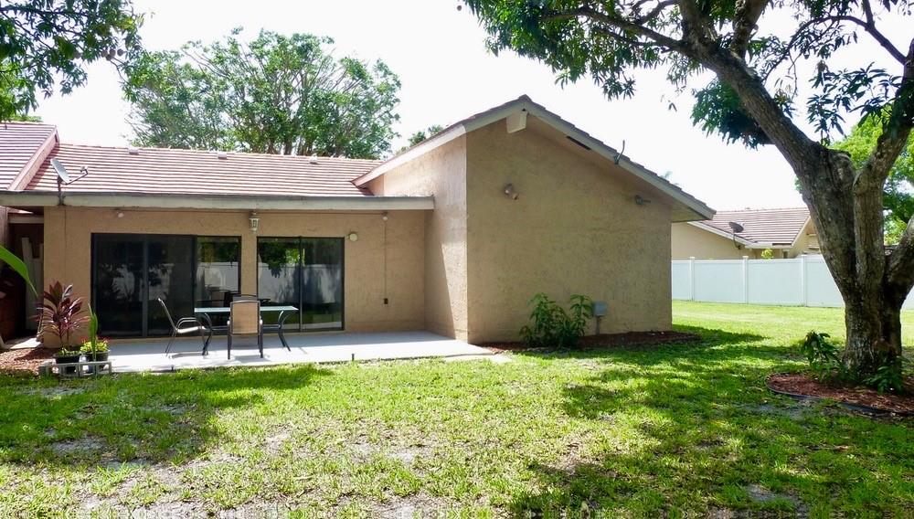 23261 Boca Club Colony Cir