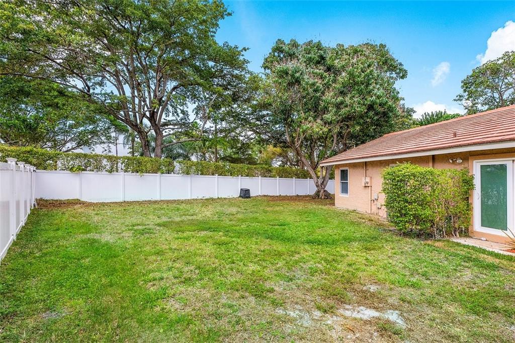 23261 Boca Club Colony Cir