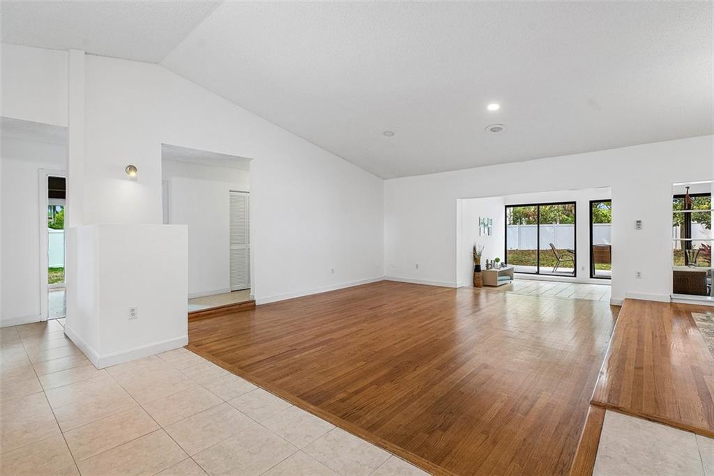 23261 Boca Club Colony Cir