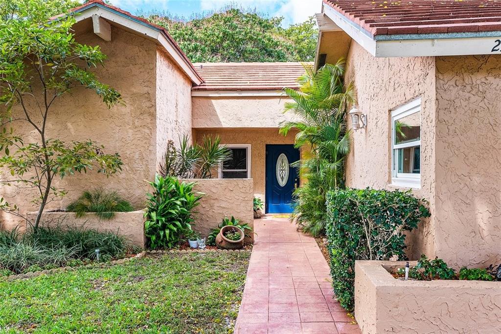 23261 Boca Club Colony Cir