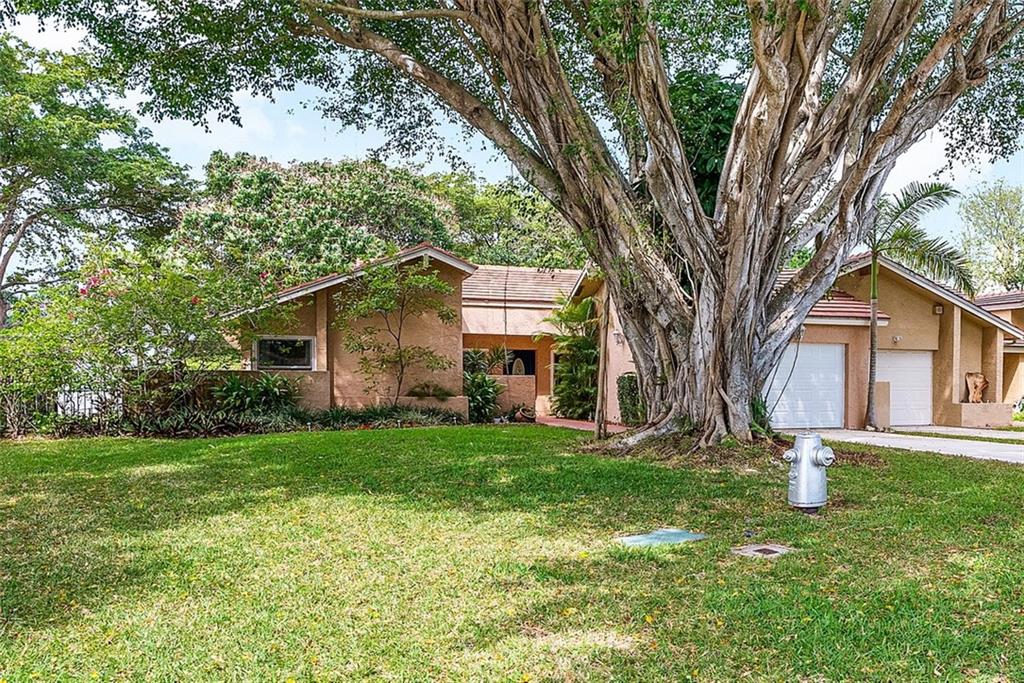 23261 Boca Club Colony Cir