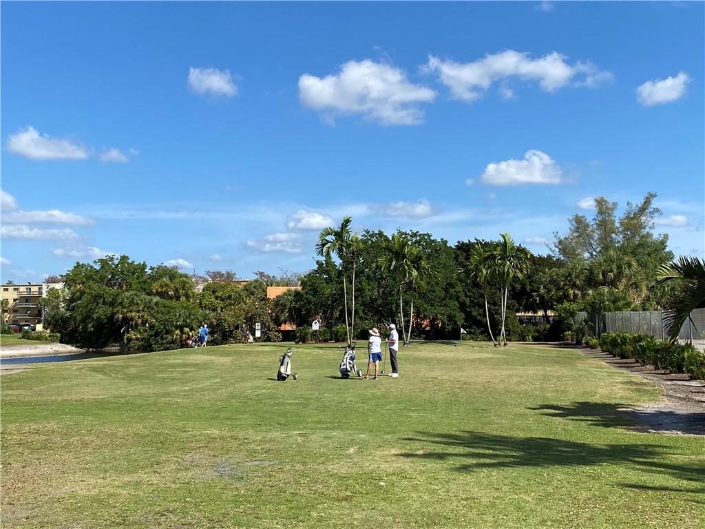 4047 NW 16th Street Unit: 402