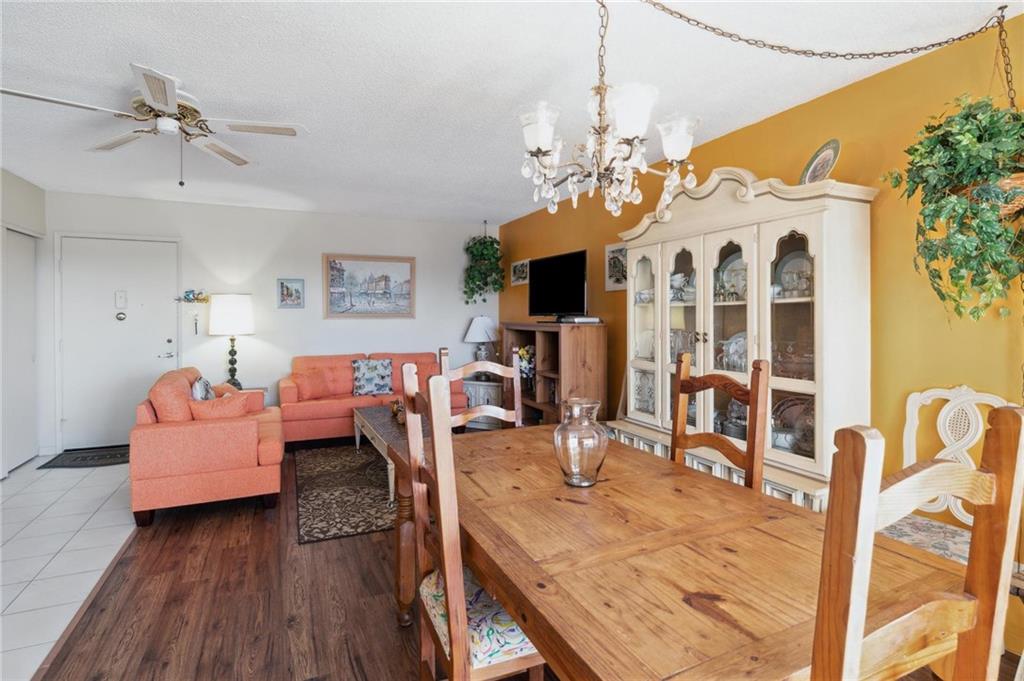 4047 NW 16th Street Unit: 402