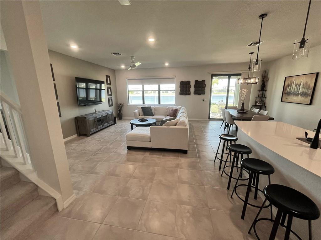 8299 Pedigree Cir