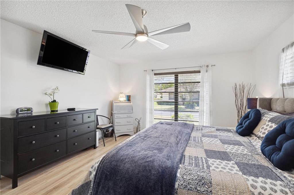 4760 QUAILWOOD CRES Unit: A