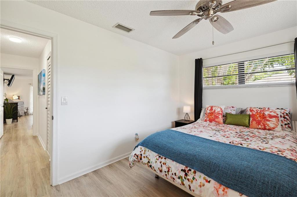 4760 QUAILWOOD CRES Unit: A