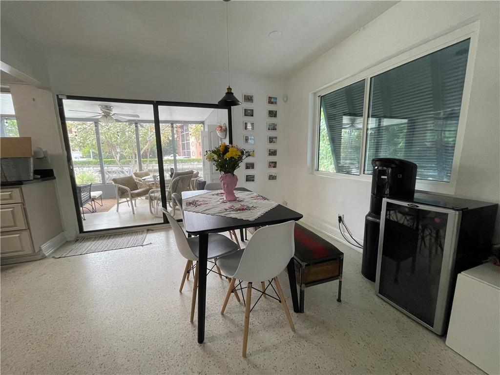 316 NW 20th St