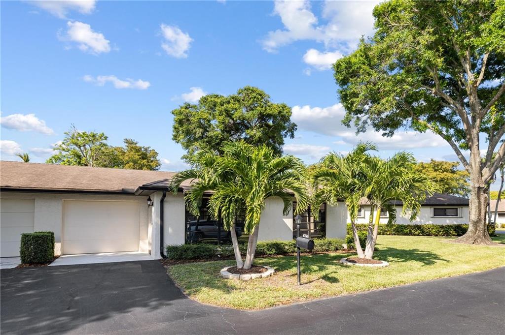 4754 GREENTREE DR Unit: B