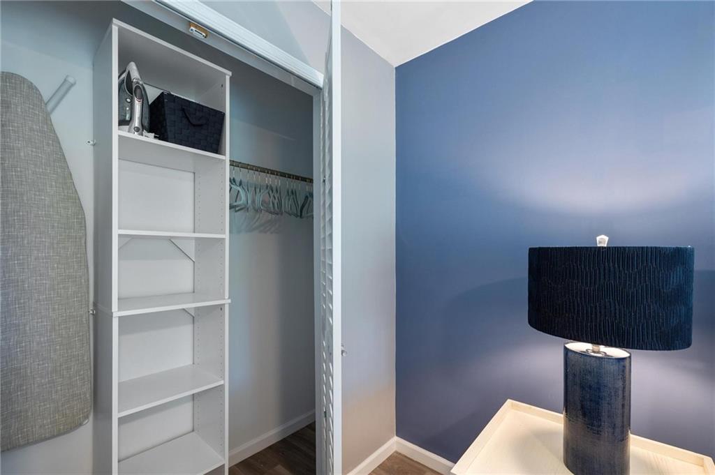 4754 GREENTREE DR Unit: B