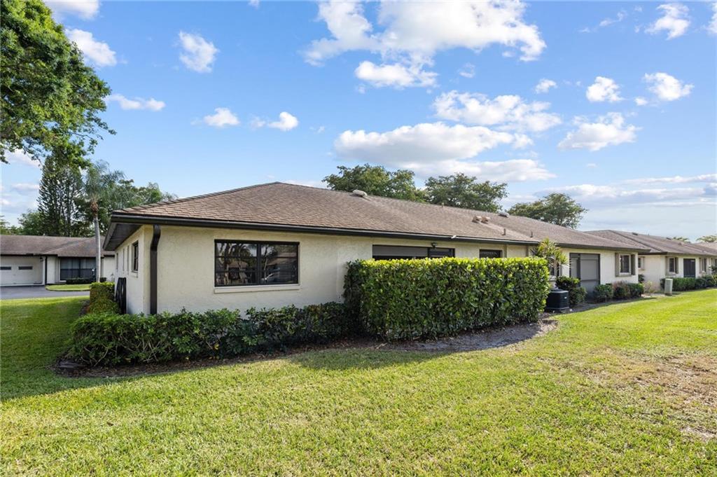 4754 GREENTREE DR Unit: B