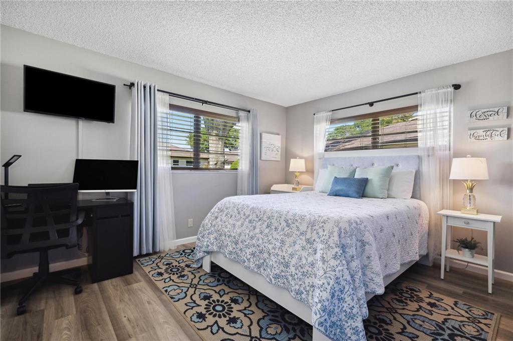 4754 GREENTREE DR Unit: B