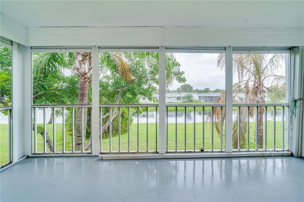 7305 NW 5th Pl Unit: 201