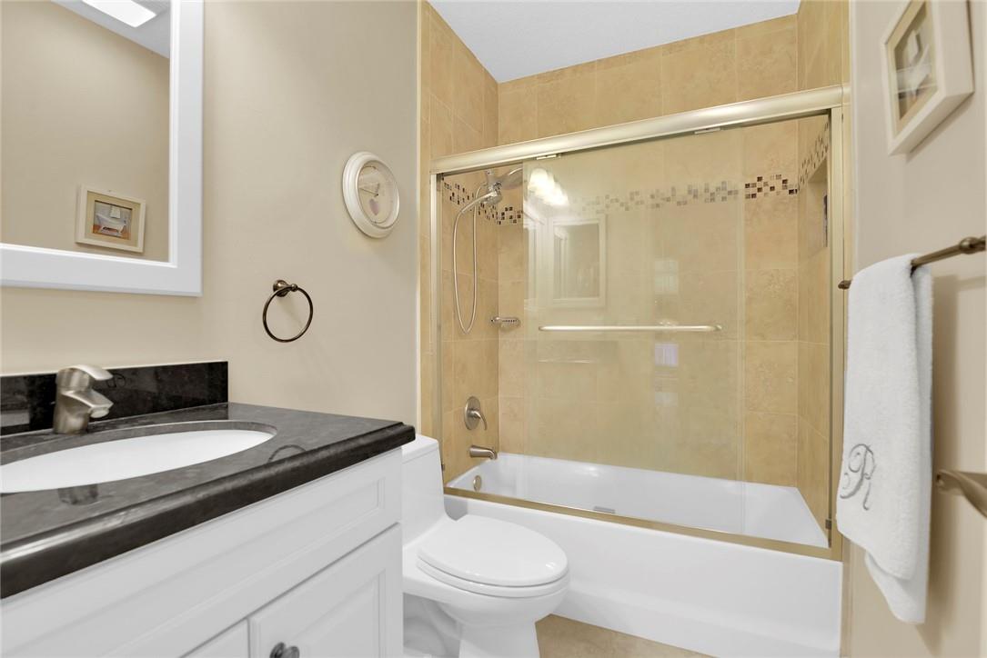 11003 Water Oak Manor