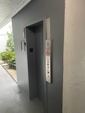 13500 NE 3rd Ct Unit: 320