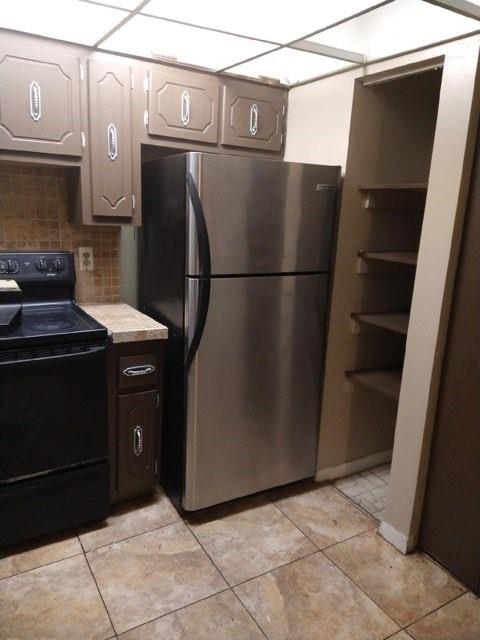 13500 NE 3rd Ct Unit: 320