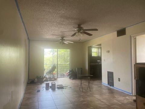 13500 NE 3rd Ct Unit: 320