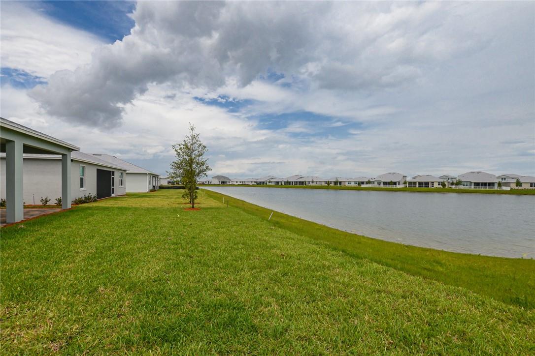 12385 SW Myrtle Oak Dr
