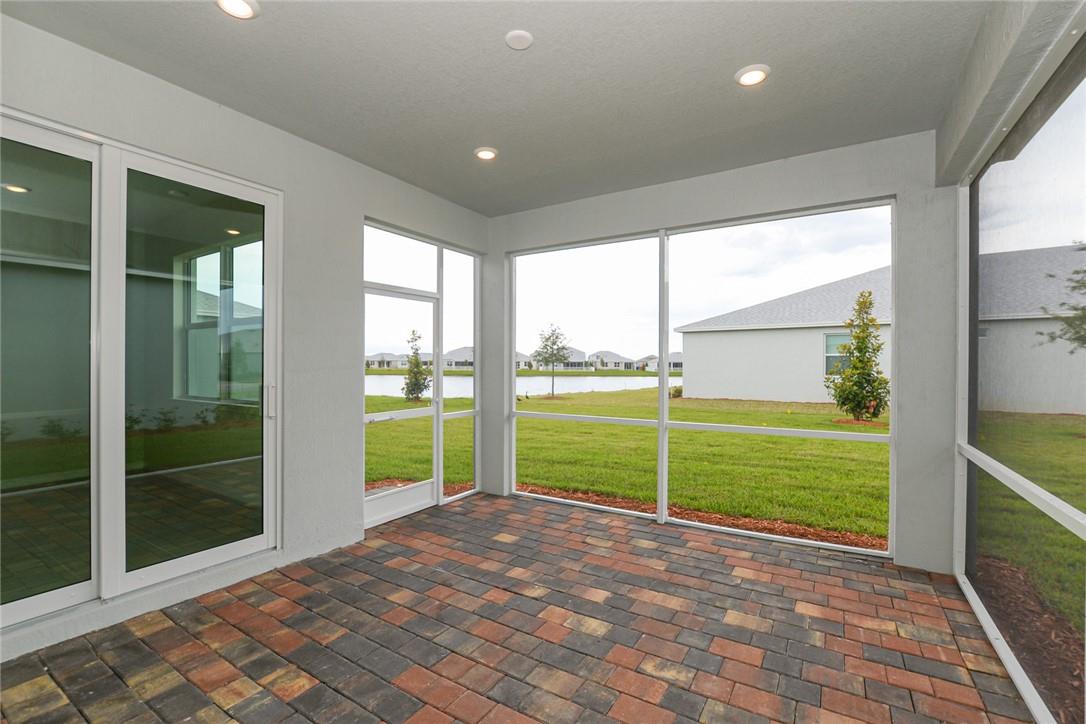 12385 SW Myrtle Oak Dr