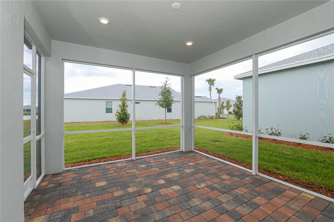 12385 SW Myrtle Oak Dr