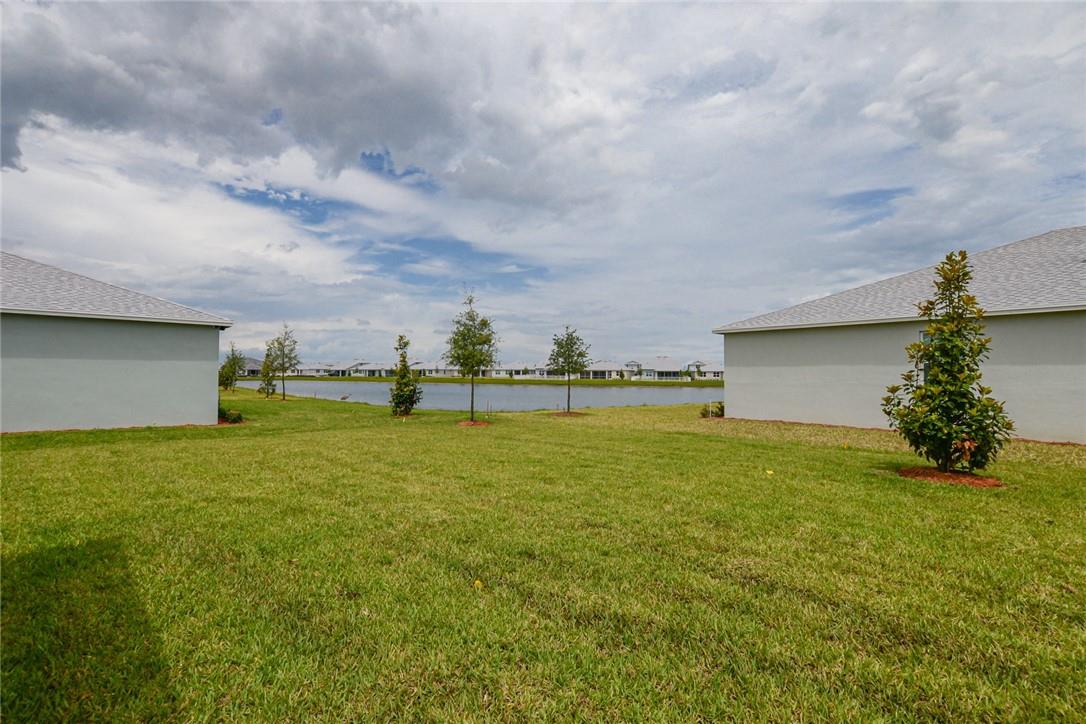 12385 SW Myrtle Oak Dr
