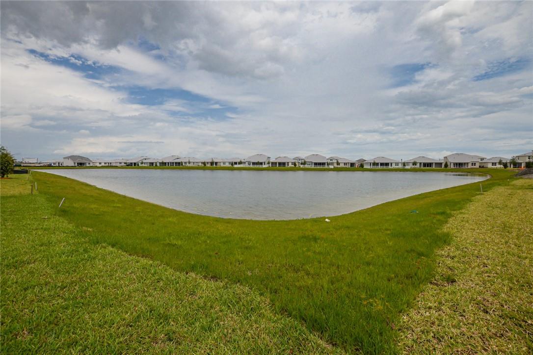 12385 SW Myrtle Oak Dr