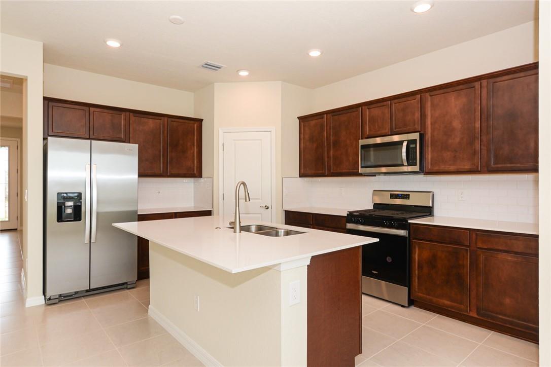 12385 SW Myrtle Oak Dr