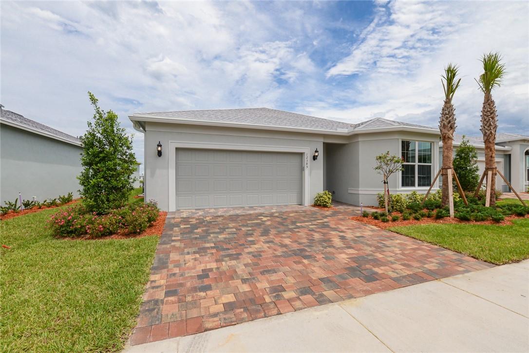 12385 SW Myrtle Oak Dr