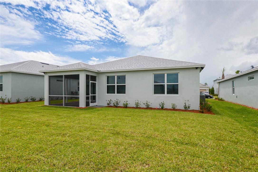 12385 SW Myrtle Oak Dr