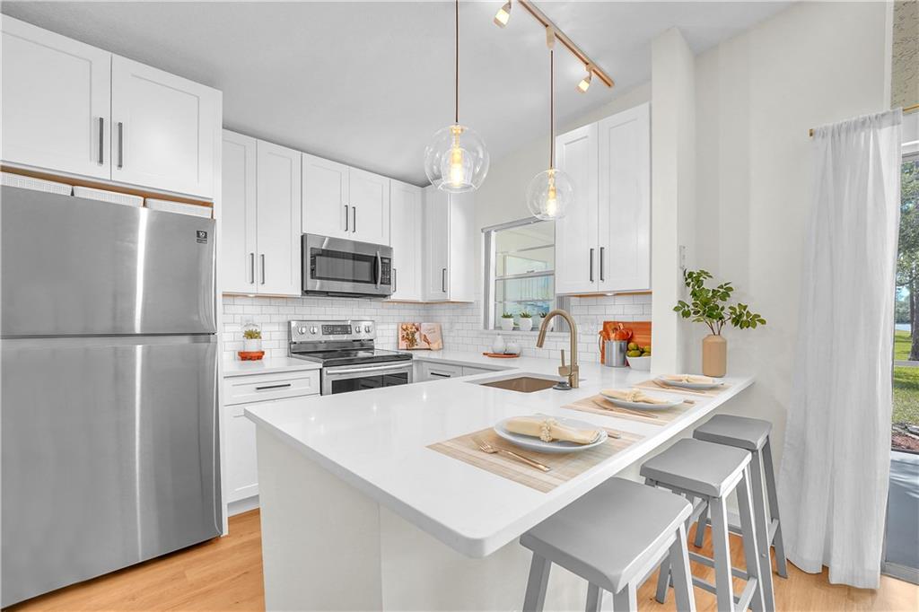 22277 Whistling Pines Ln Unit: 22277