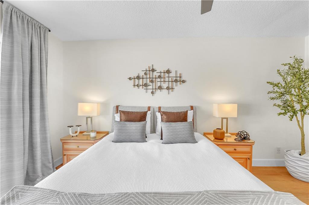 22277 Whistling Pines Ln Unit: 22277