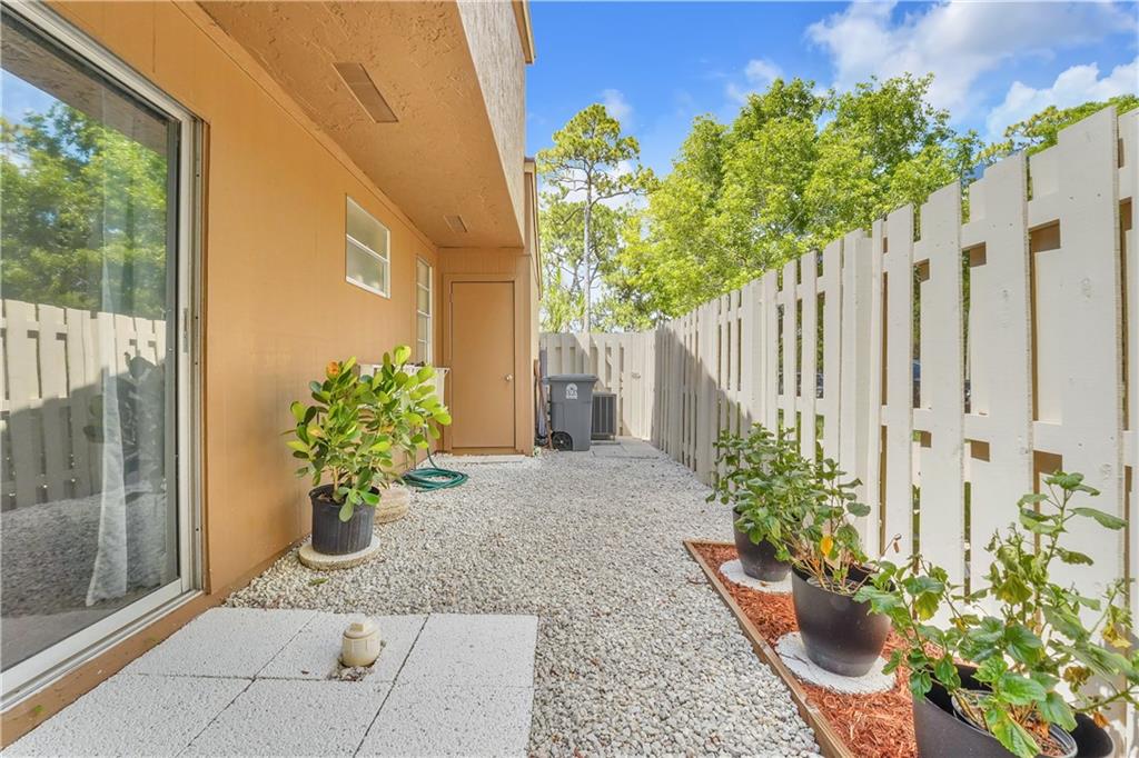 22277 Whistling Pines Ln Unit: 22277