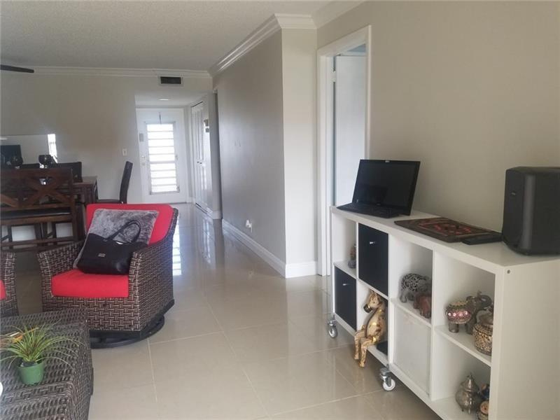 9338 SW 3rd St Unit: 515