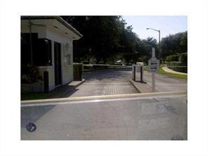 3650 Whitehall Dr Unit: 101