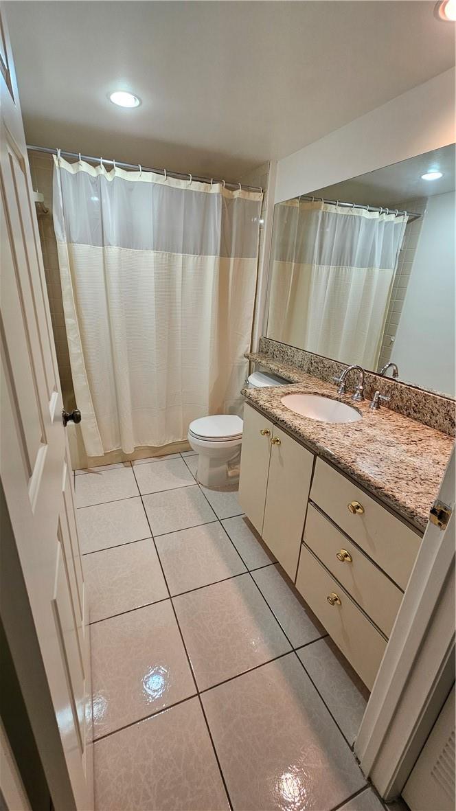 3650 Whitehall Dr Unit: 101